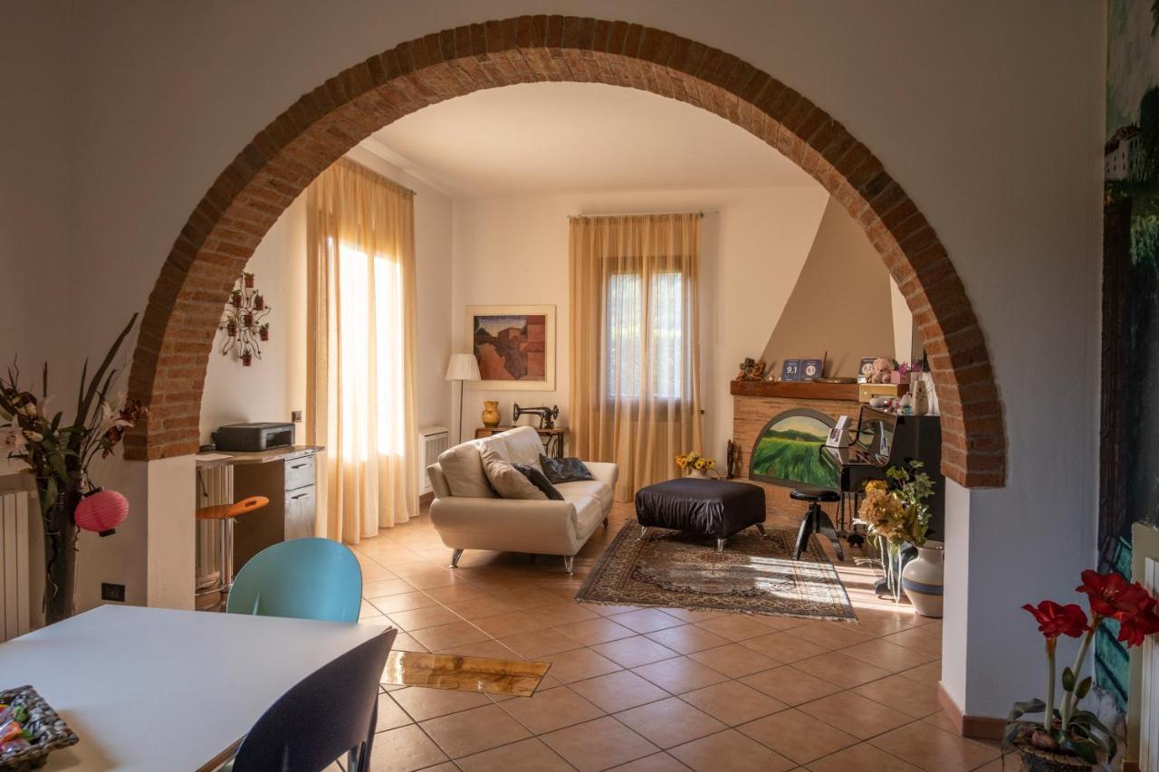 B&B La Serra San Miniato Buitenkant foto