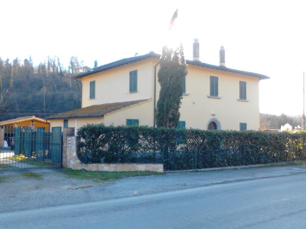 B&B La Serra San Miniato Buitenkant foto